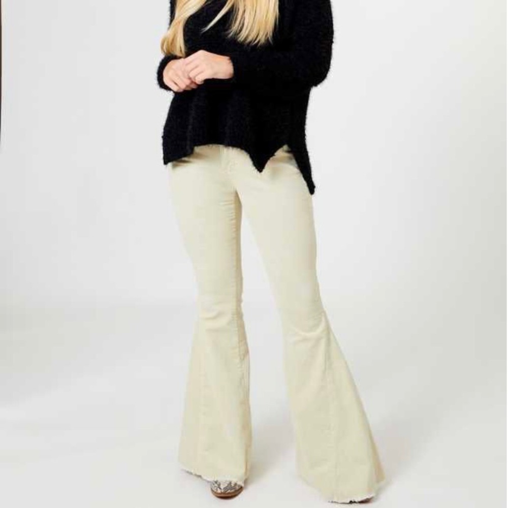 Altar’d State Women’s Ella Corduroy Flare Pants